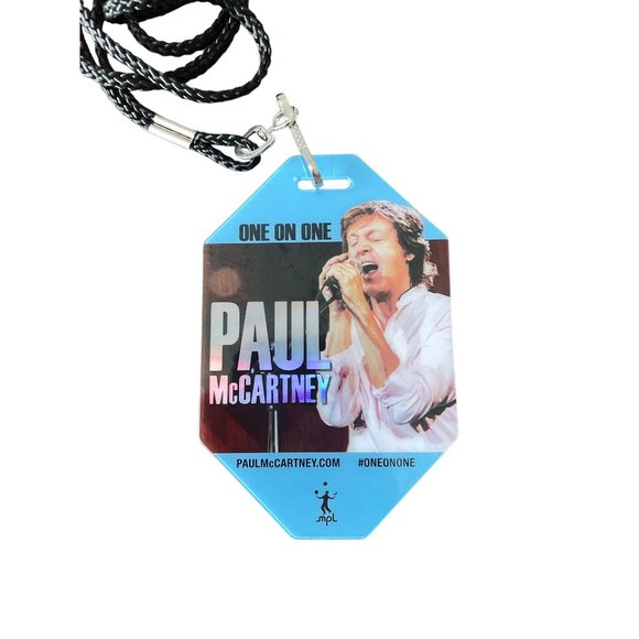 2017 Paul McCartney One on One Tour tickets and badge - Picture 4 of 5
